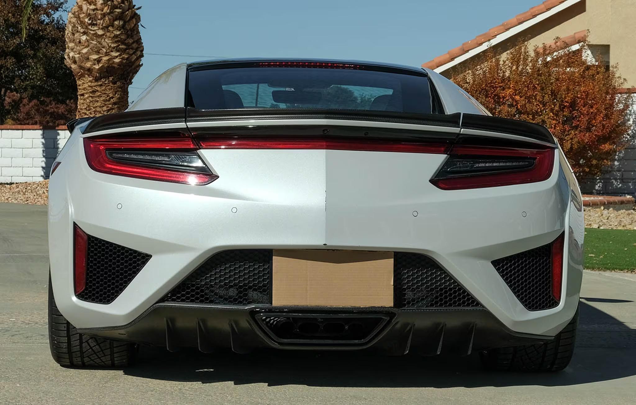 2017 Acura NSX