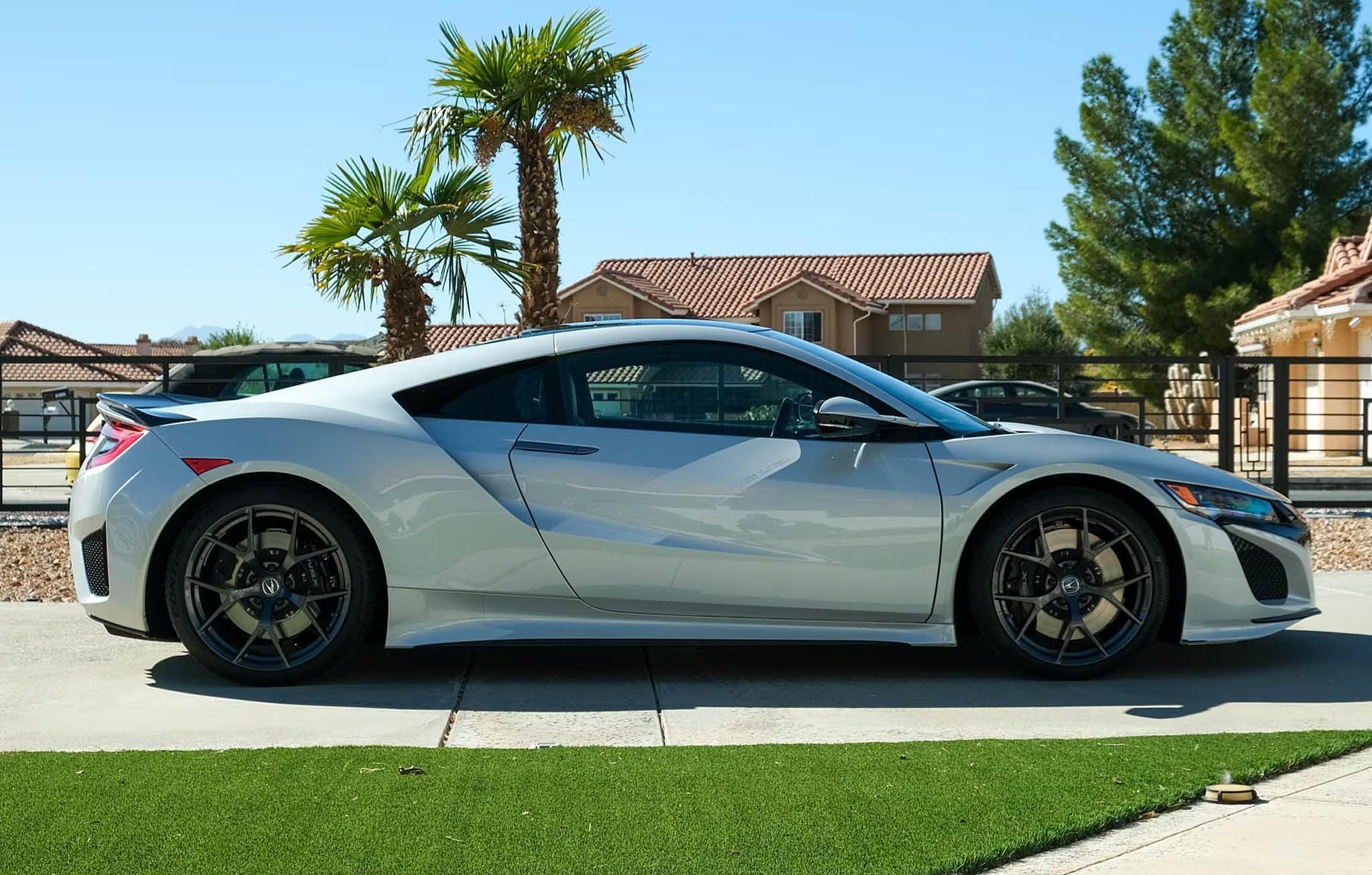 2017 Acura NSX