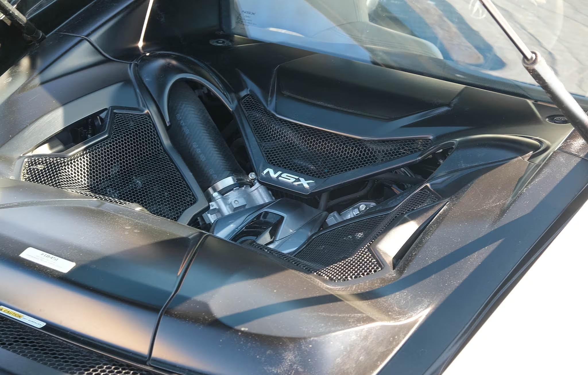 2017 Acura NSX