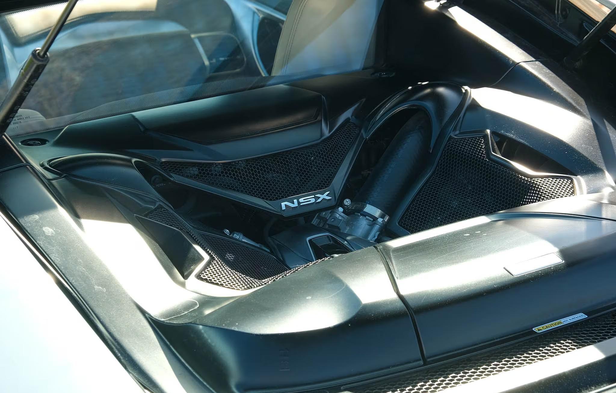 2017 Acura NSX