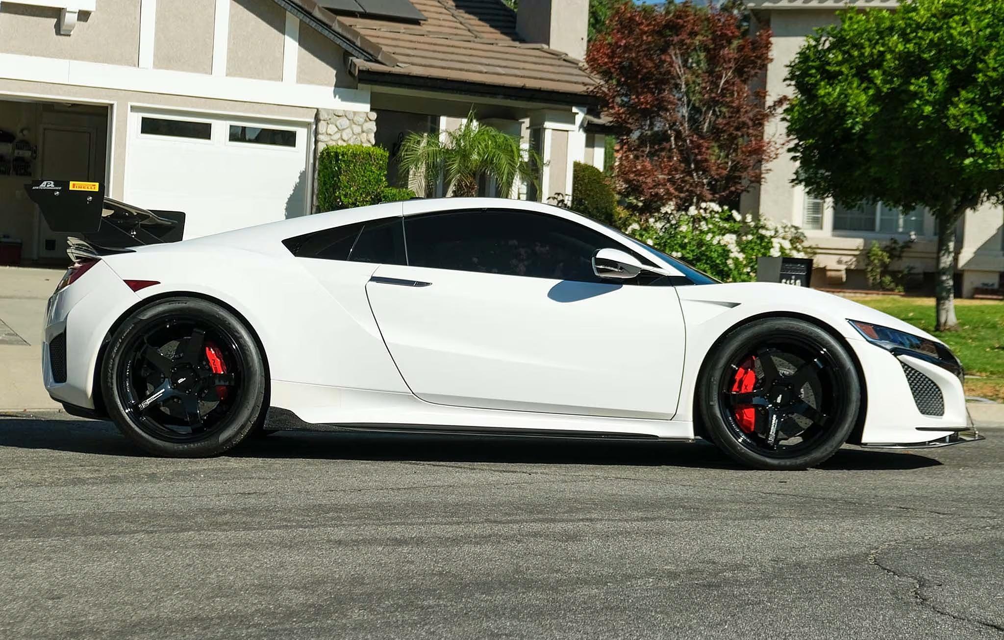 2017 Acura NSX