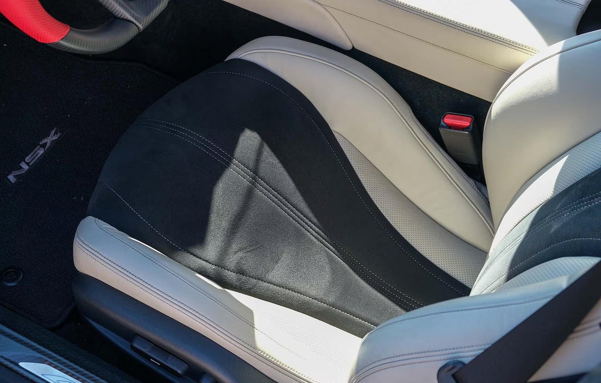 2017 Acura NSX