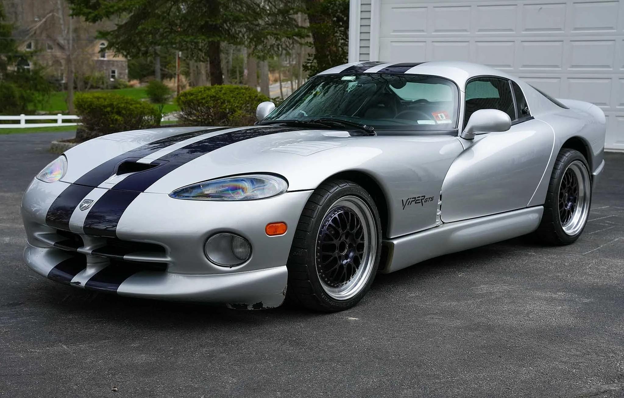 1998 Dodge Viper GTS Coupe