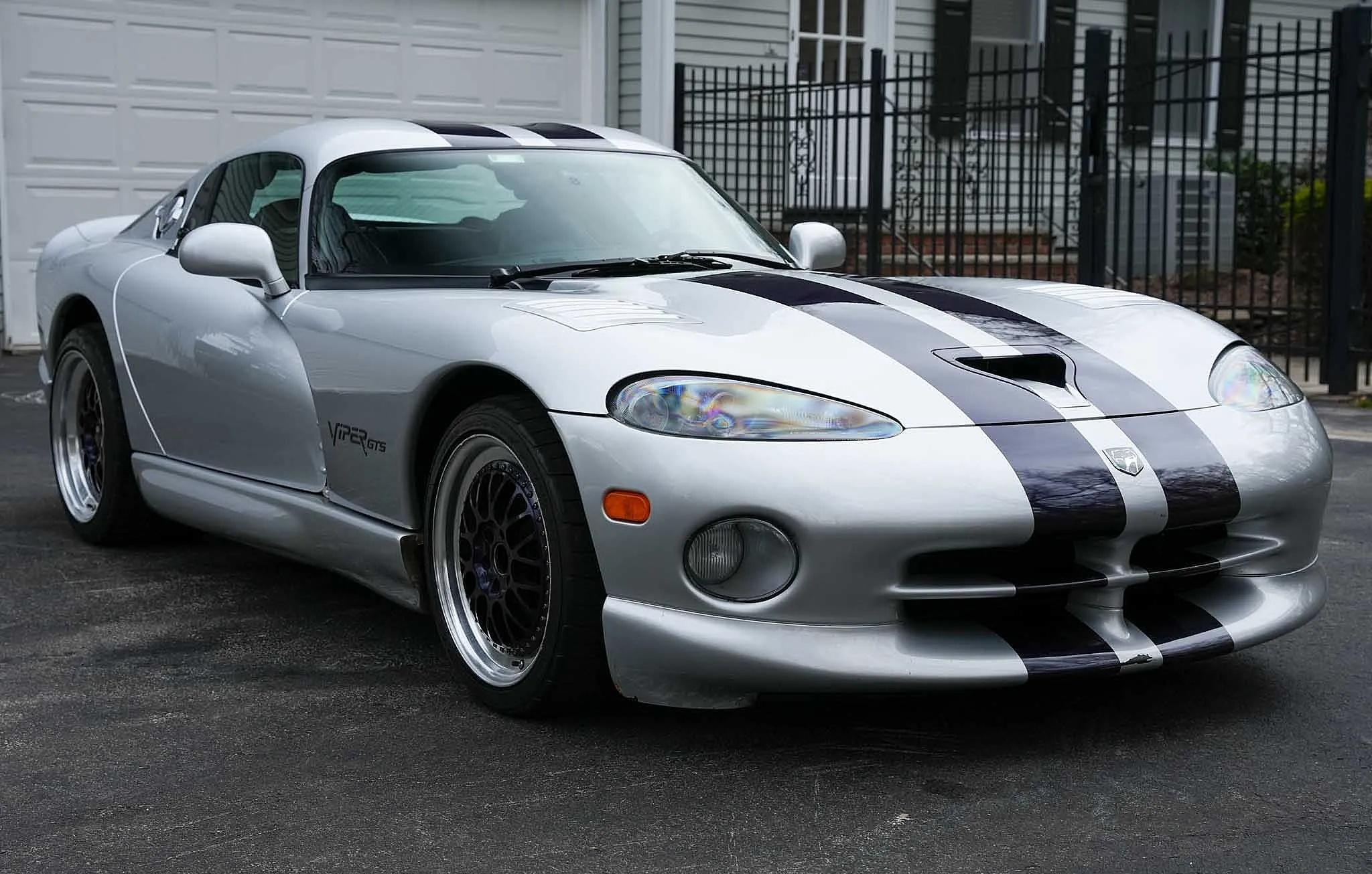 1998 Dodge Viper GTS Coupe