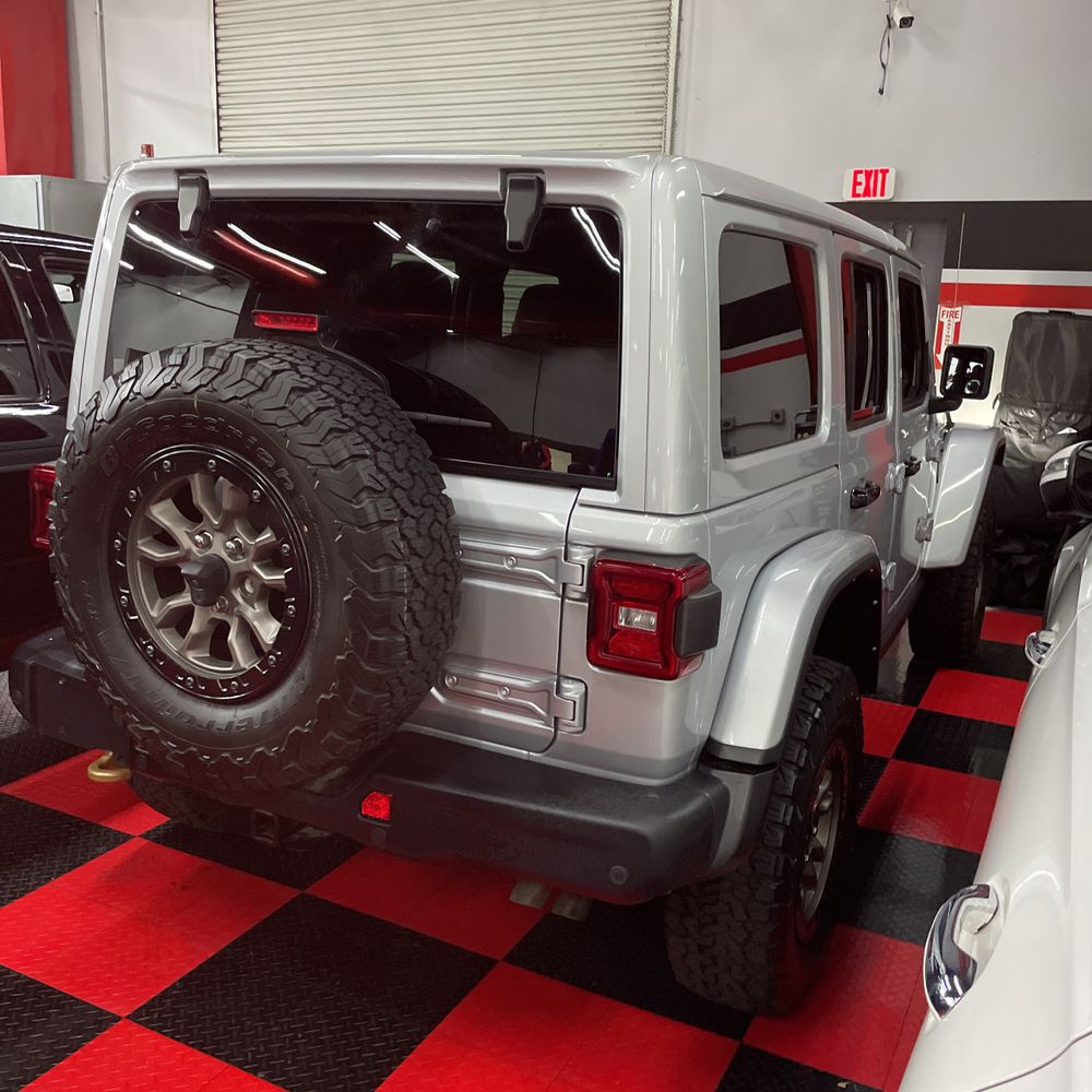 2023 Jeep Wrangler Rubicon 392
