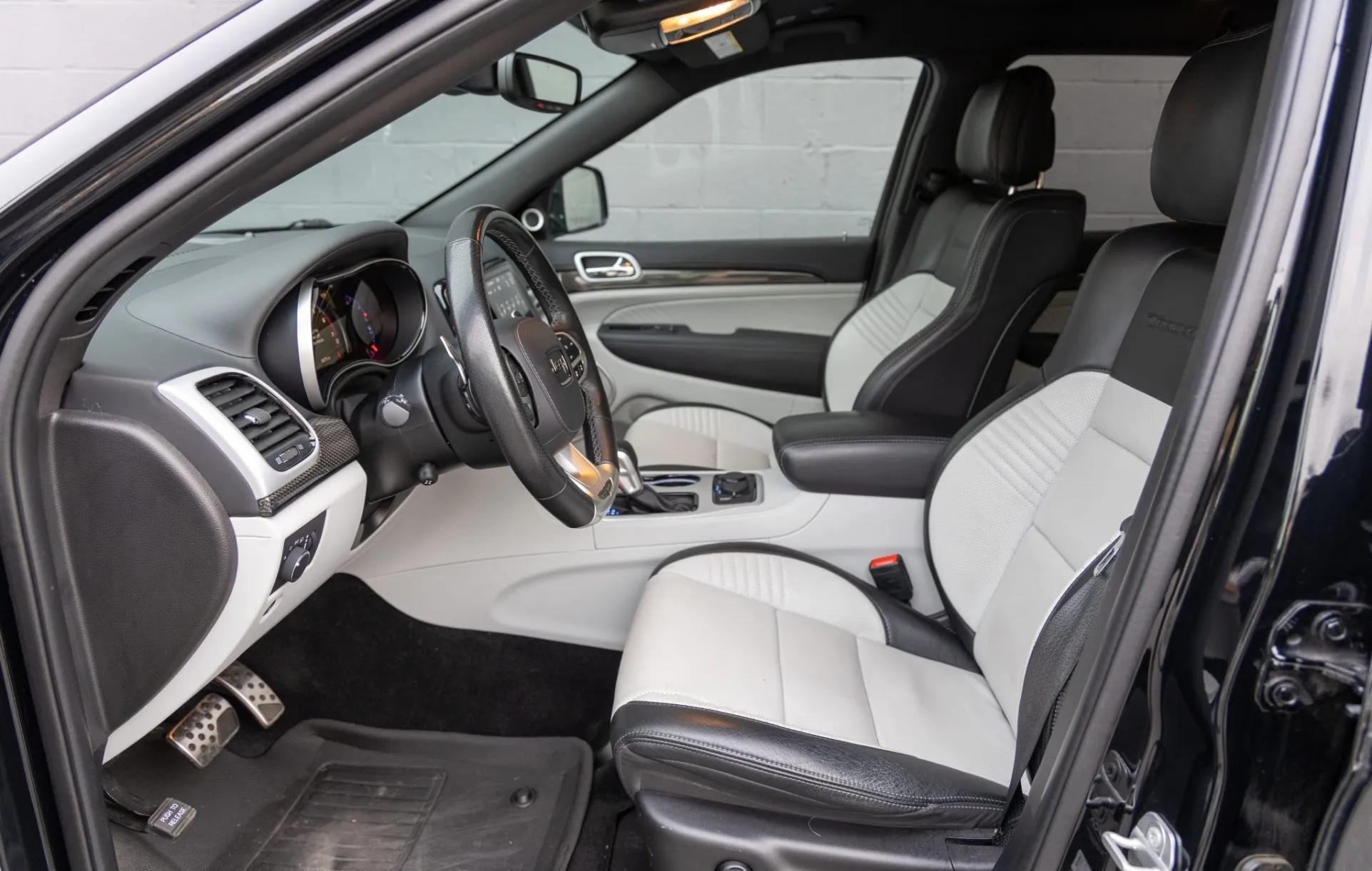 2021 Jeep Grand Cherokee Trackhawk