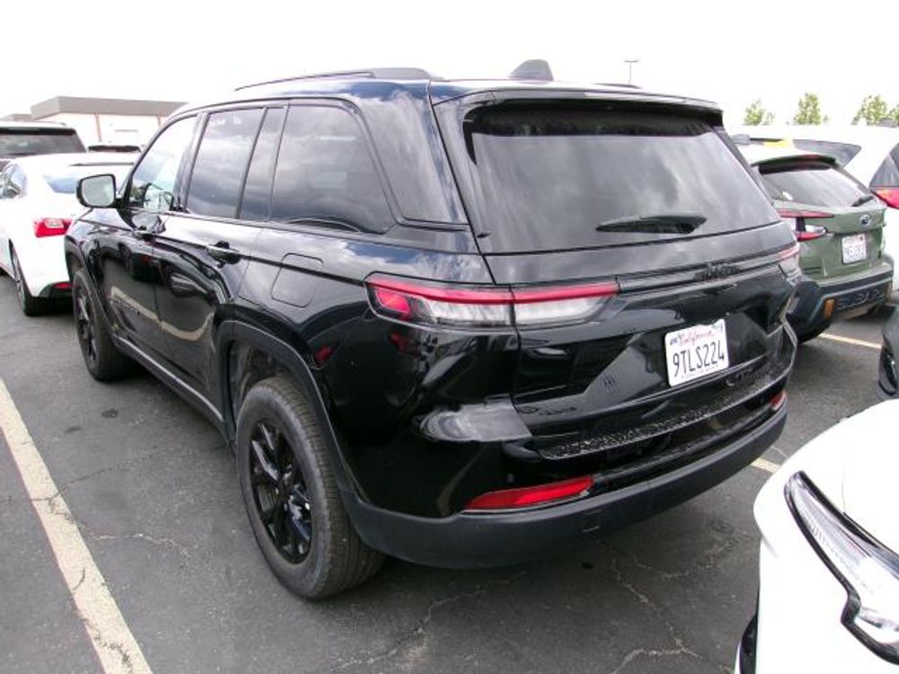 2025 Jeep Grand Cherokee