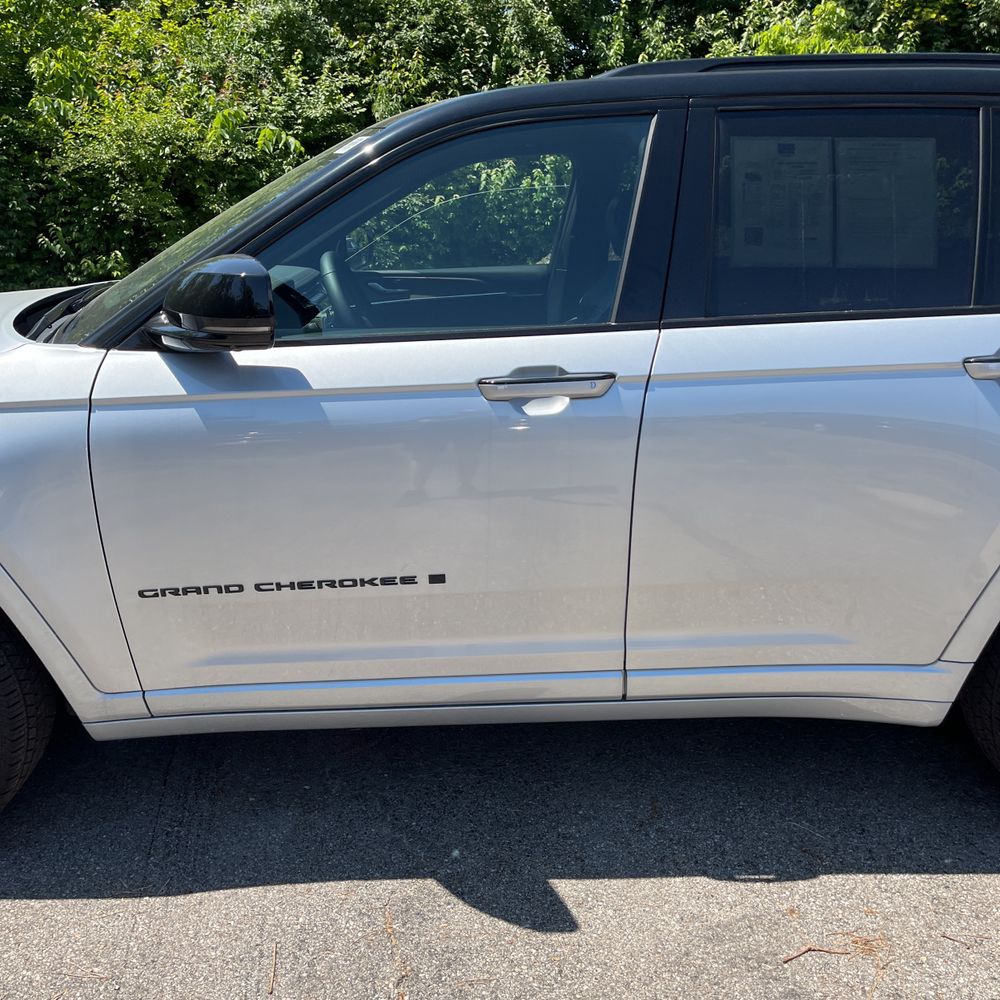 2025 Jeep Grand Cherokee Summit 4x4