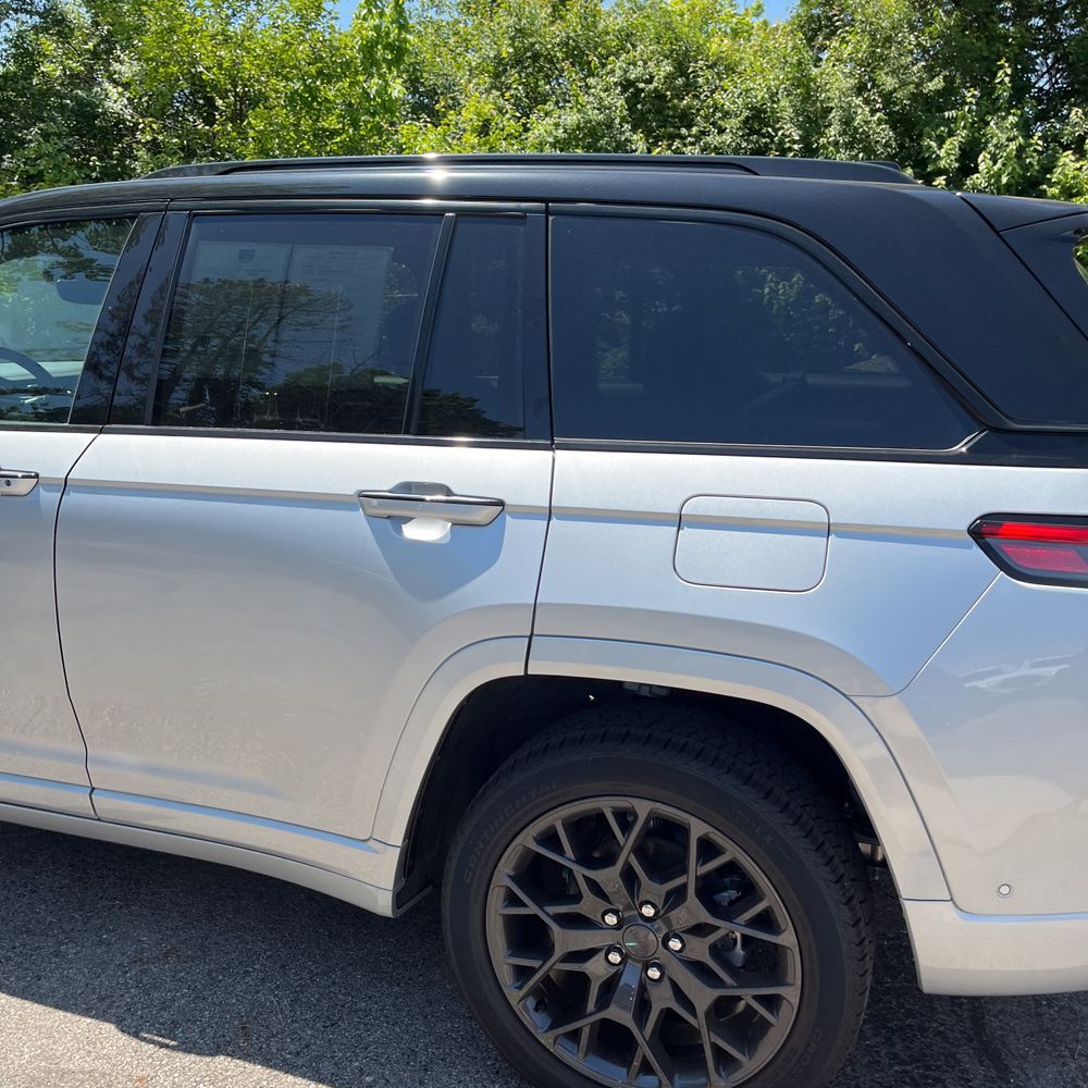 2025 Jeep Grand Cherokee Summit 4x4