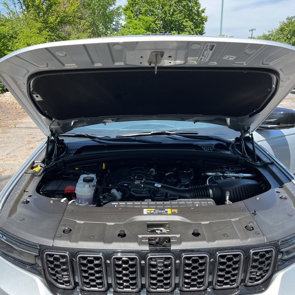 2025 Jeep Grand Cherokee Summit 4x4