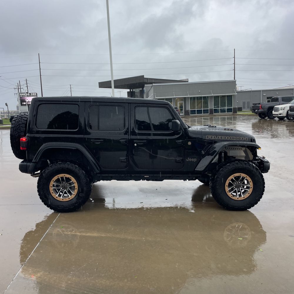 2024 Jeep Wrangler Rubicon 392