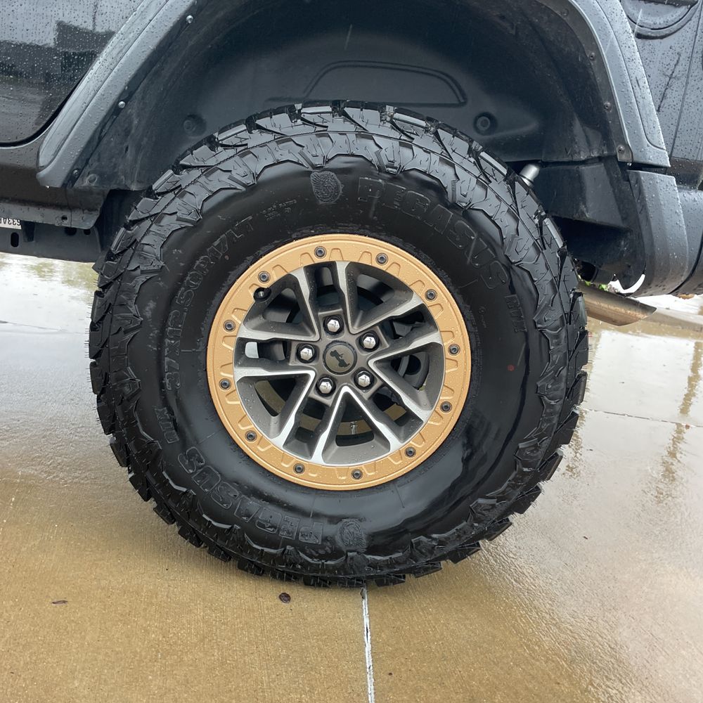 2024 Jeep Wrangler Rubicon 392