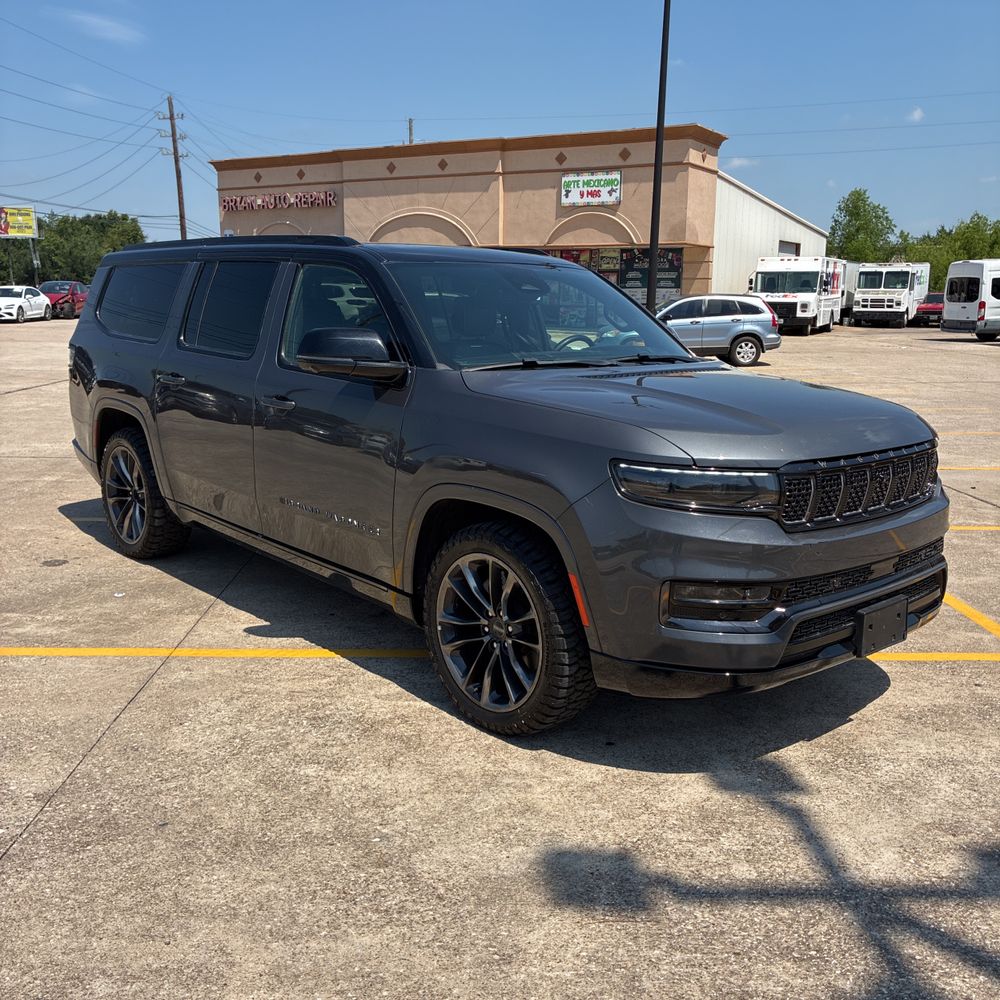 2024 Jeep Grand Wagoneer L Series III Obsidian