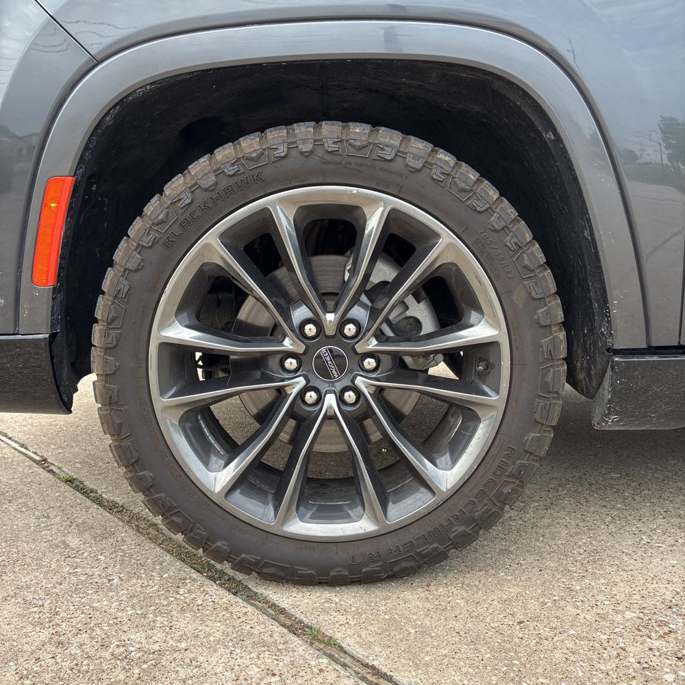 2024 Jeep Grand Wagoneer L Series III Obsidian