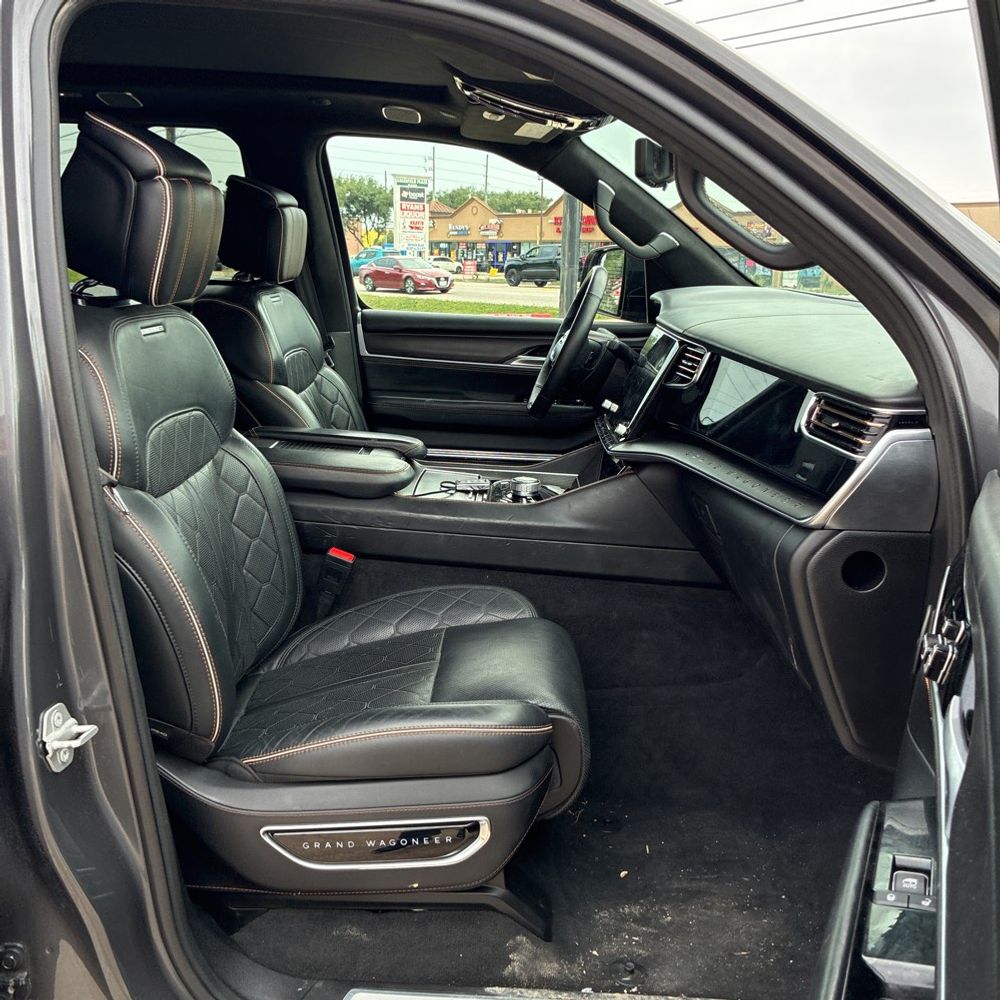2024 Jeep Grand Wagoneer L Series III Obsidian