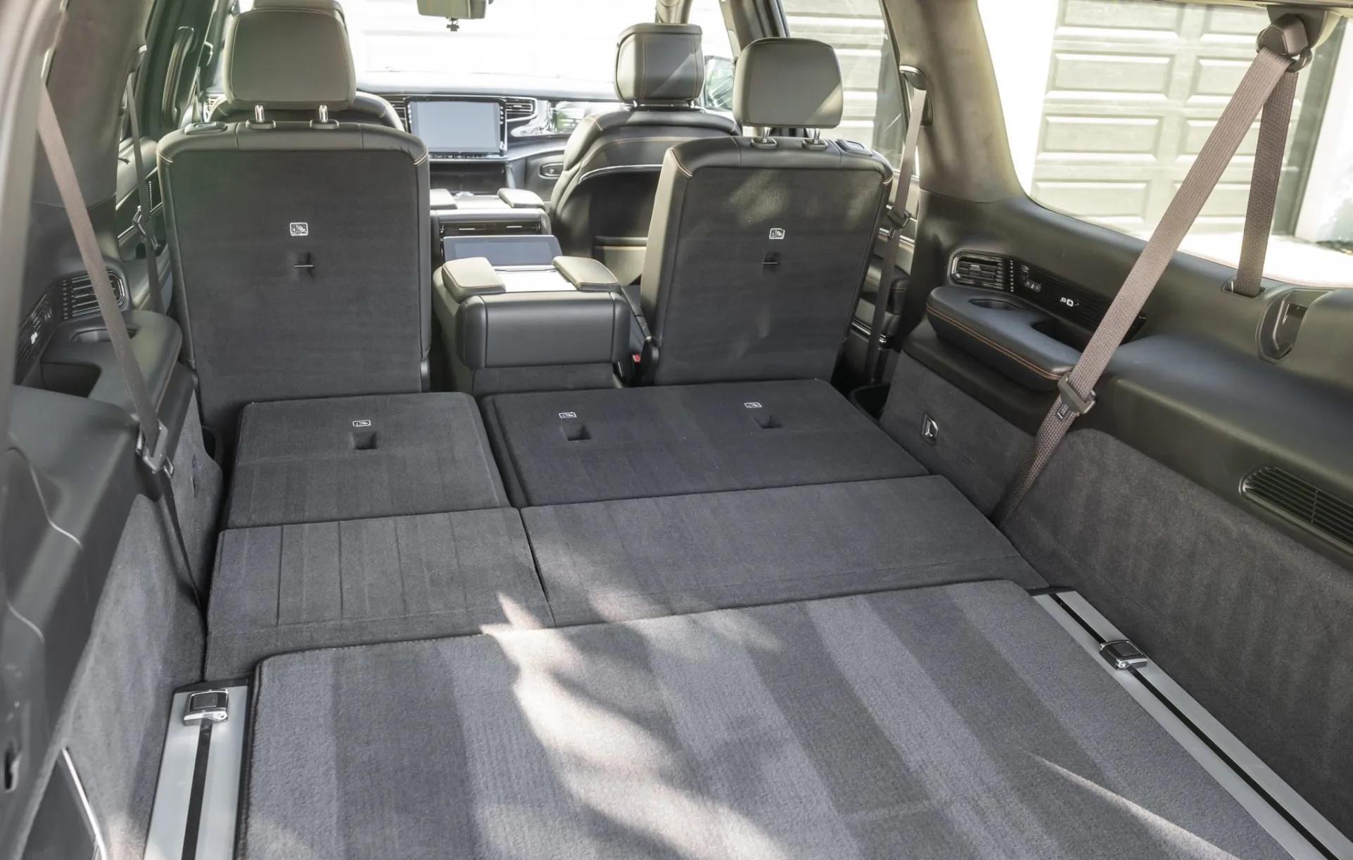 2025 Jeep Grand Wagoneer  L Series III