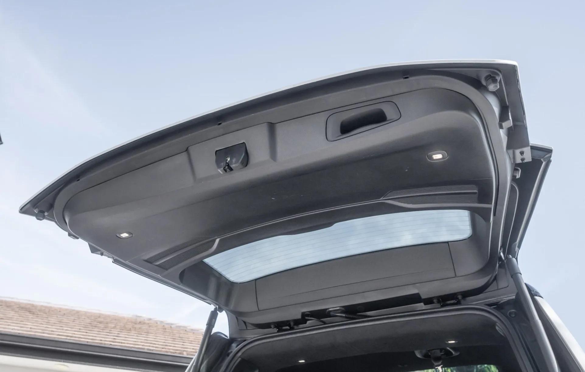 2025 Jeep Grand Wagoneer  L Series III