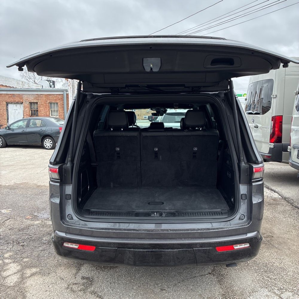 2026 Jeep Grand Wagoneer Limited Altitude 4x4