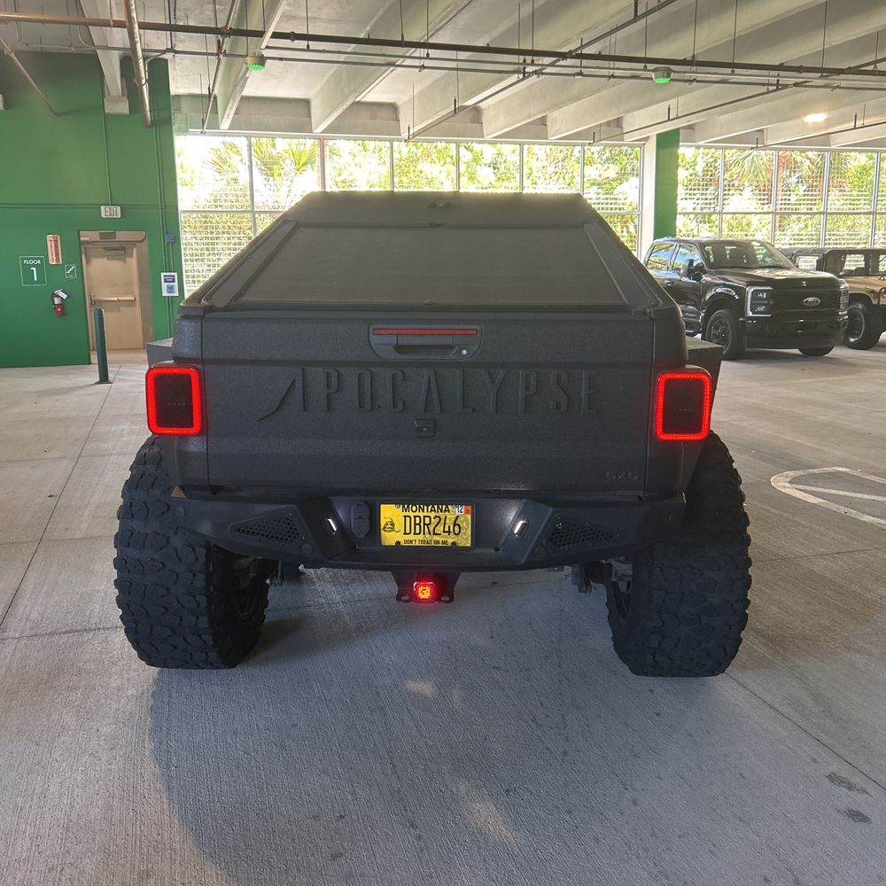 2021 Jeep Gladiator Overland