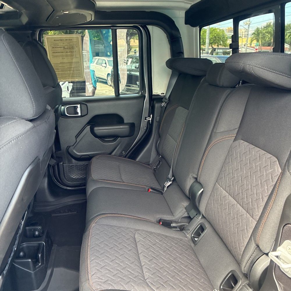 2024 Jeep Gladiator Mojave