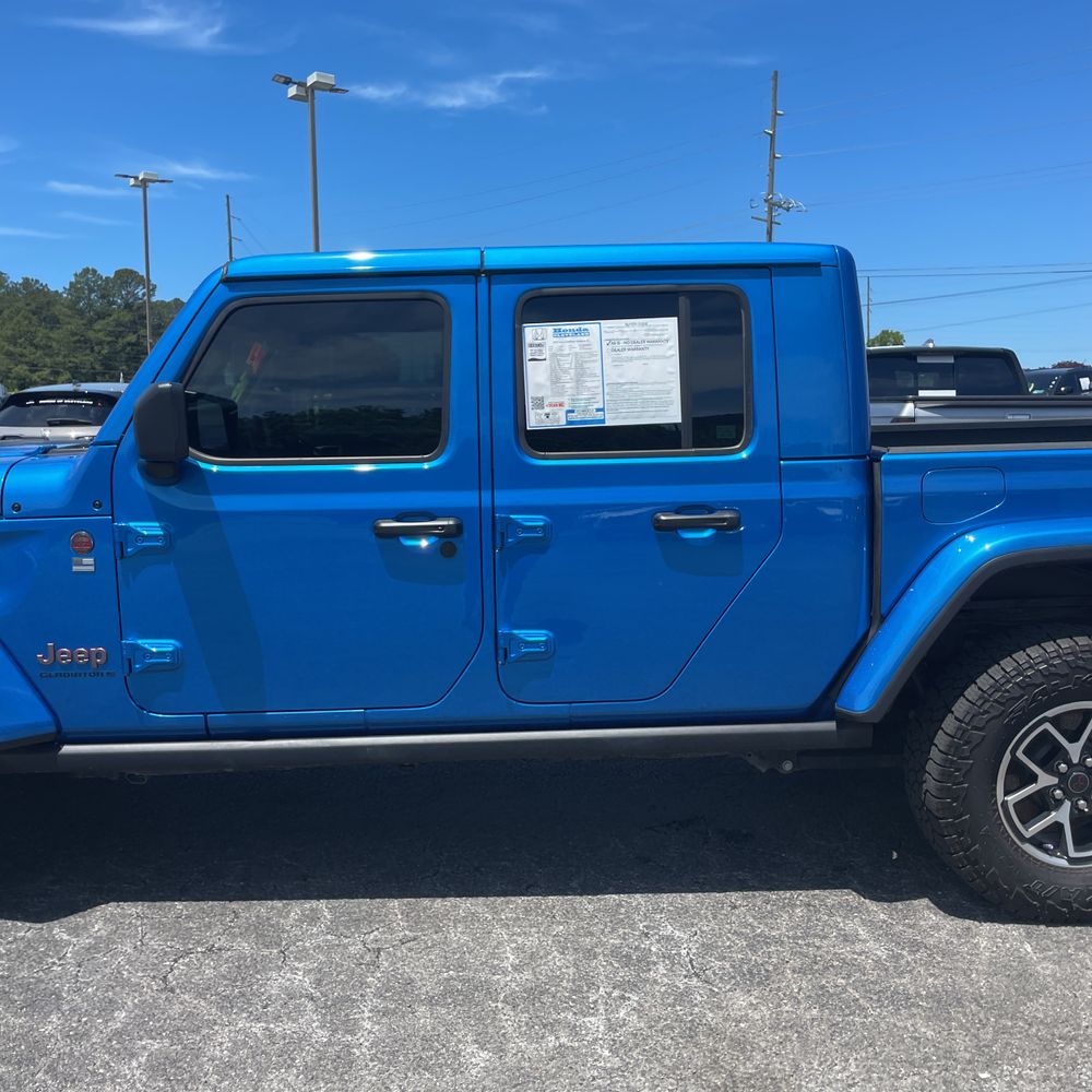 2025 Jeep Gladiator Rubicon X