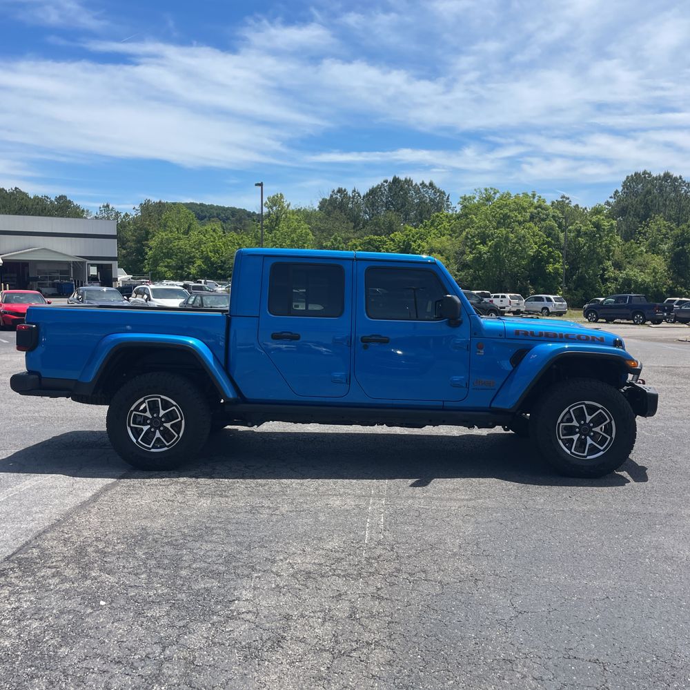 2025 Jeep Gladiator Rubicon X