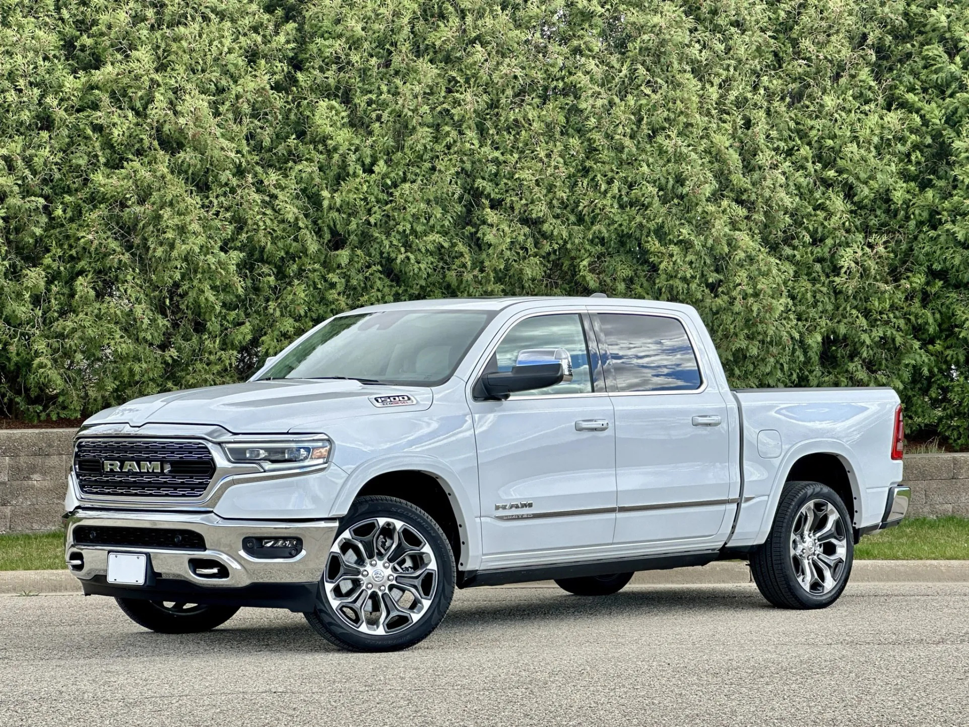 2023 Ram 1500 Limited Crew Cab EcoDiesel