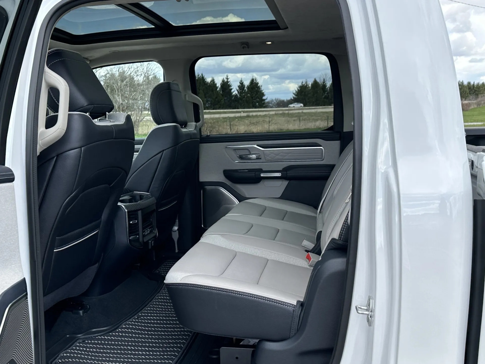 2023 Ram 1500 Limited Crew Cab EcoDiesel