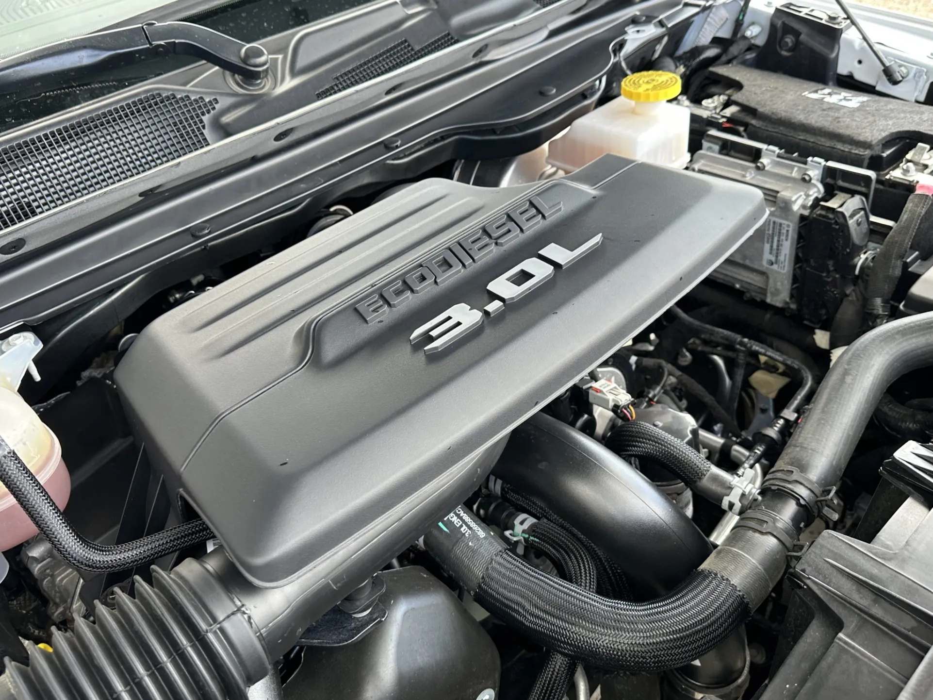 2023 Ram 1500 Limited Crew Cab EcoDiesel