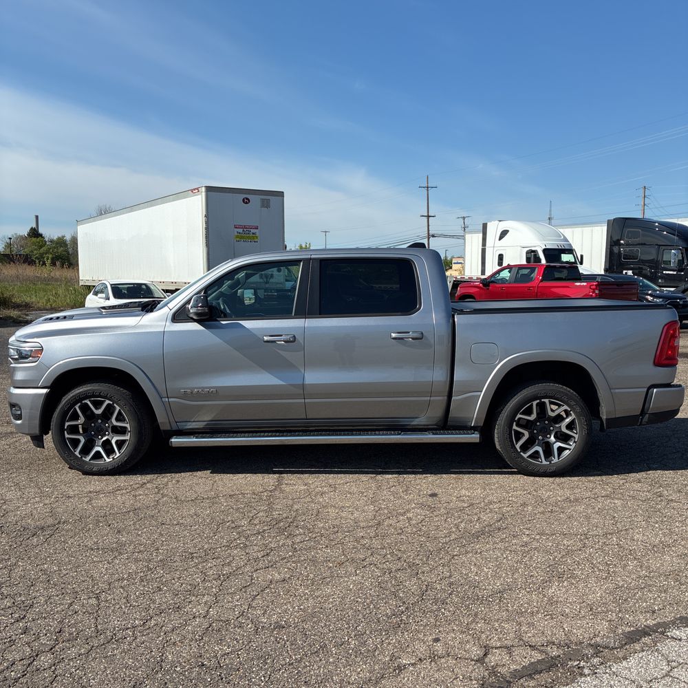 2025 Ram 1500 Laramie Crew Cab 4x4 5'7" Box