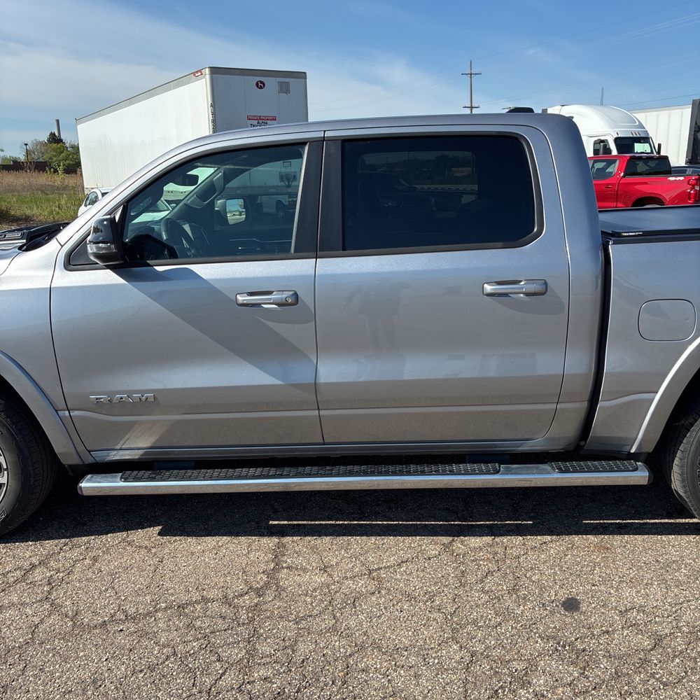 2025 Ram 1500 Laramie Crew Cab 4x4 5'7" Box