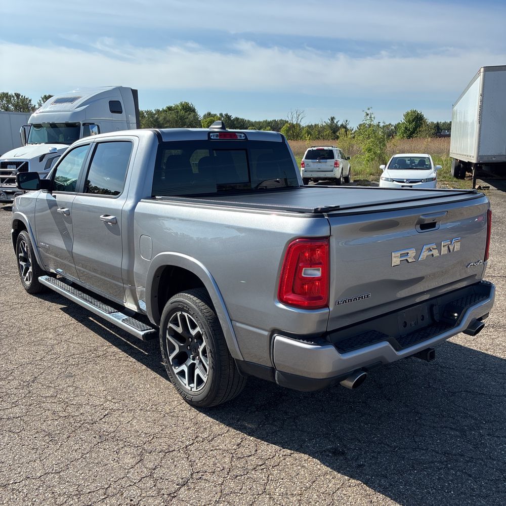 2025 Ram 1500 Laramie Crew Cab 4x4 5'7" Box