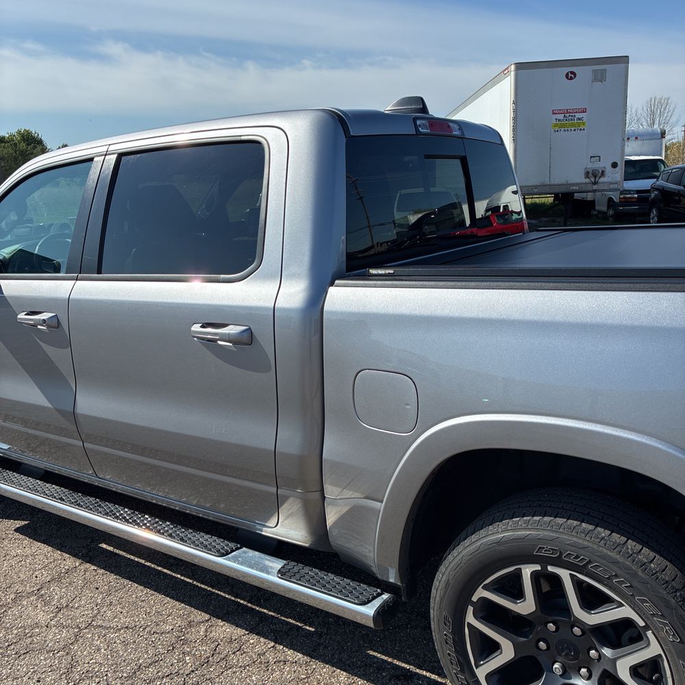 2025 Ram 1500 Laramie Crew Cab 4x4 5'7" Box