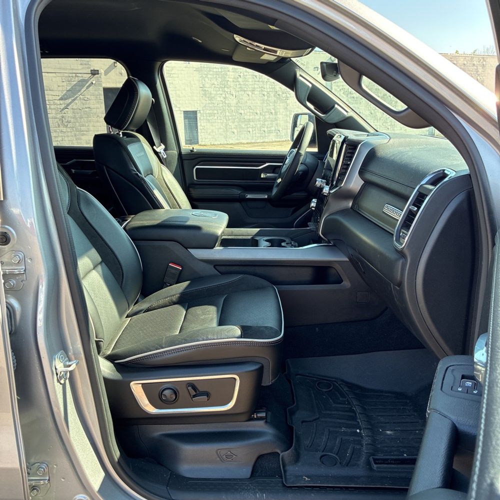 2025 Ram 1500 Laramie Crew Cab 4x4 5'7" Box