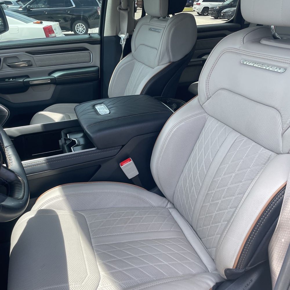 2025 Ram 1500 Tungsten Crew Cab 4x4 5'7" Box