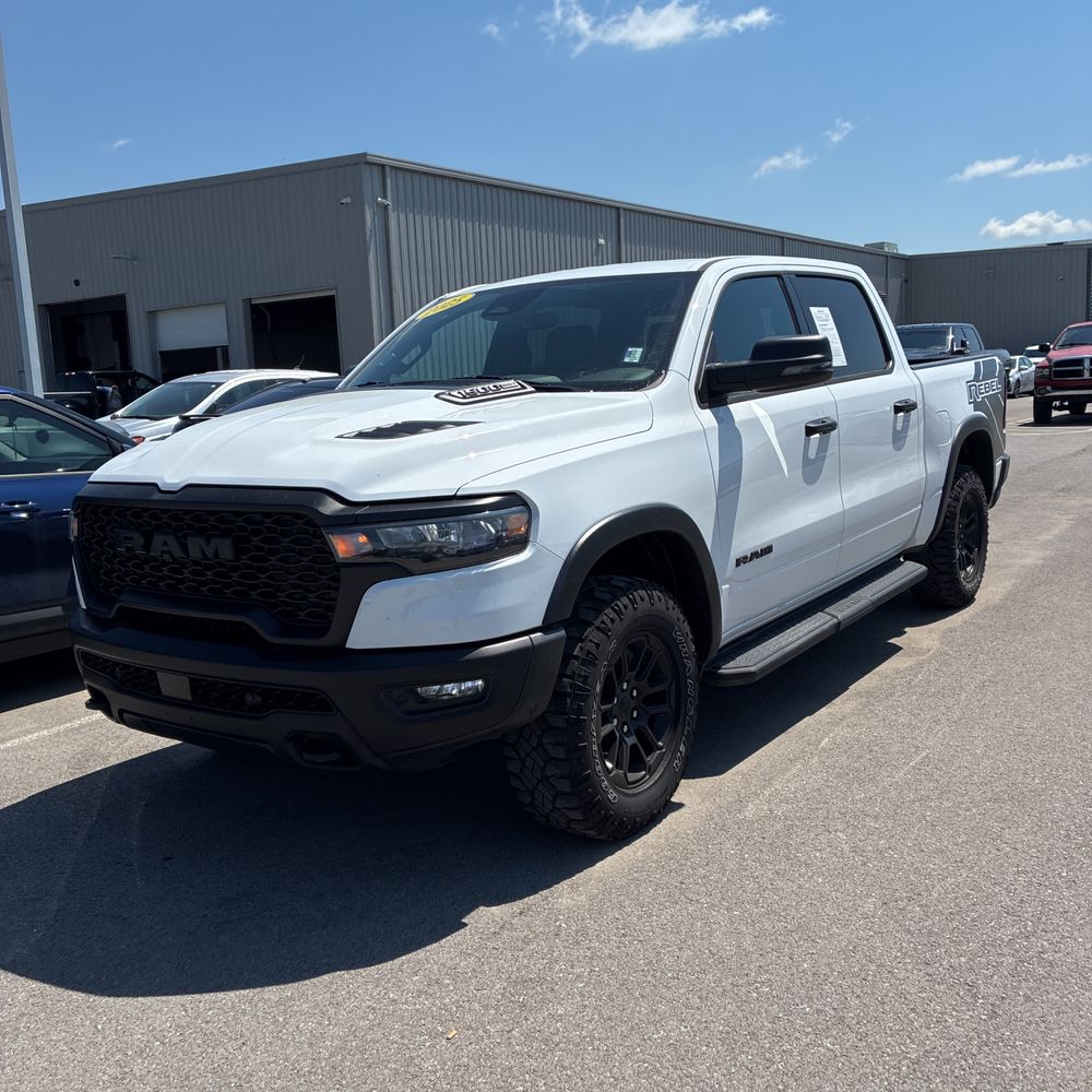 2025 Ram 1500 Rebel Crew Cab 4x4 5'7" Box