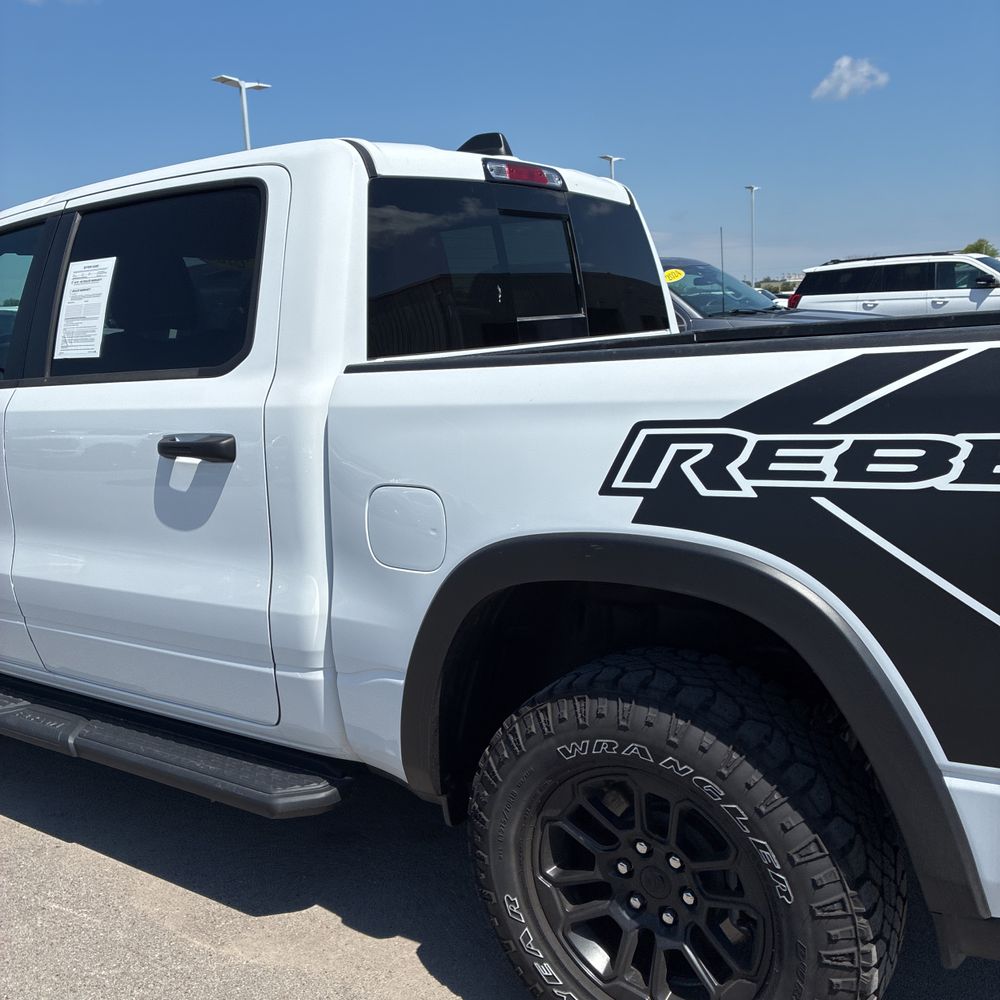 2025 Ram 1500 Rebel Crew Cab 4x4 5'7" Box