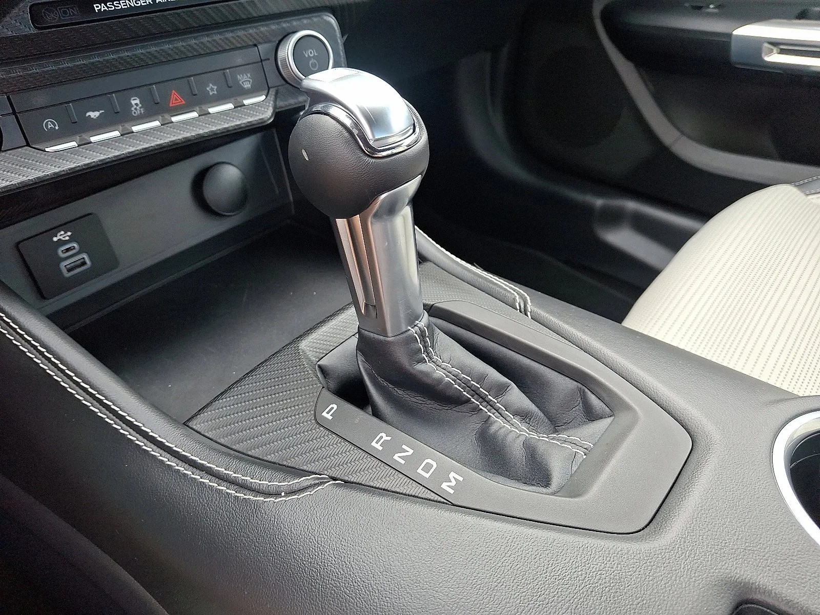 2025 Ford Mustang GT Coupe 60th Anniversary Edition