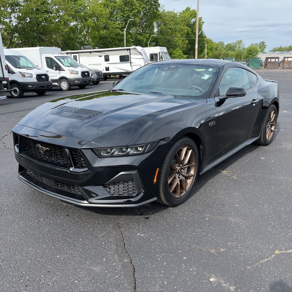 2025 Ford Mustang GT Premium