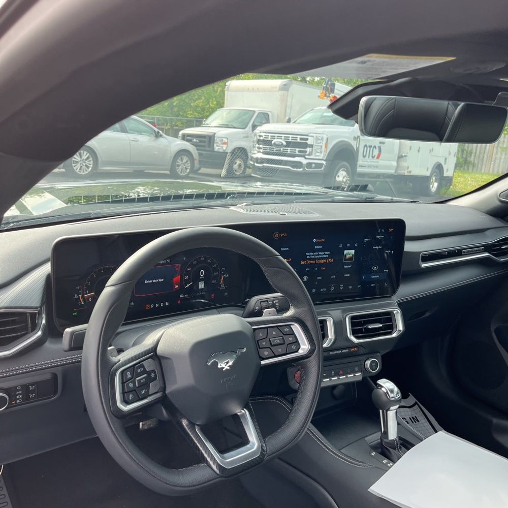 2025 Ford Mustang GT Premium