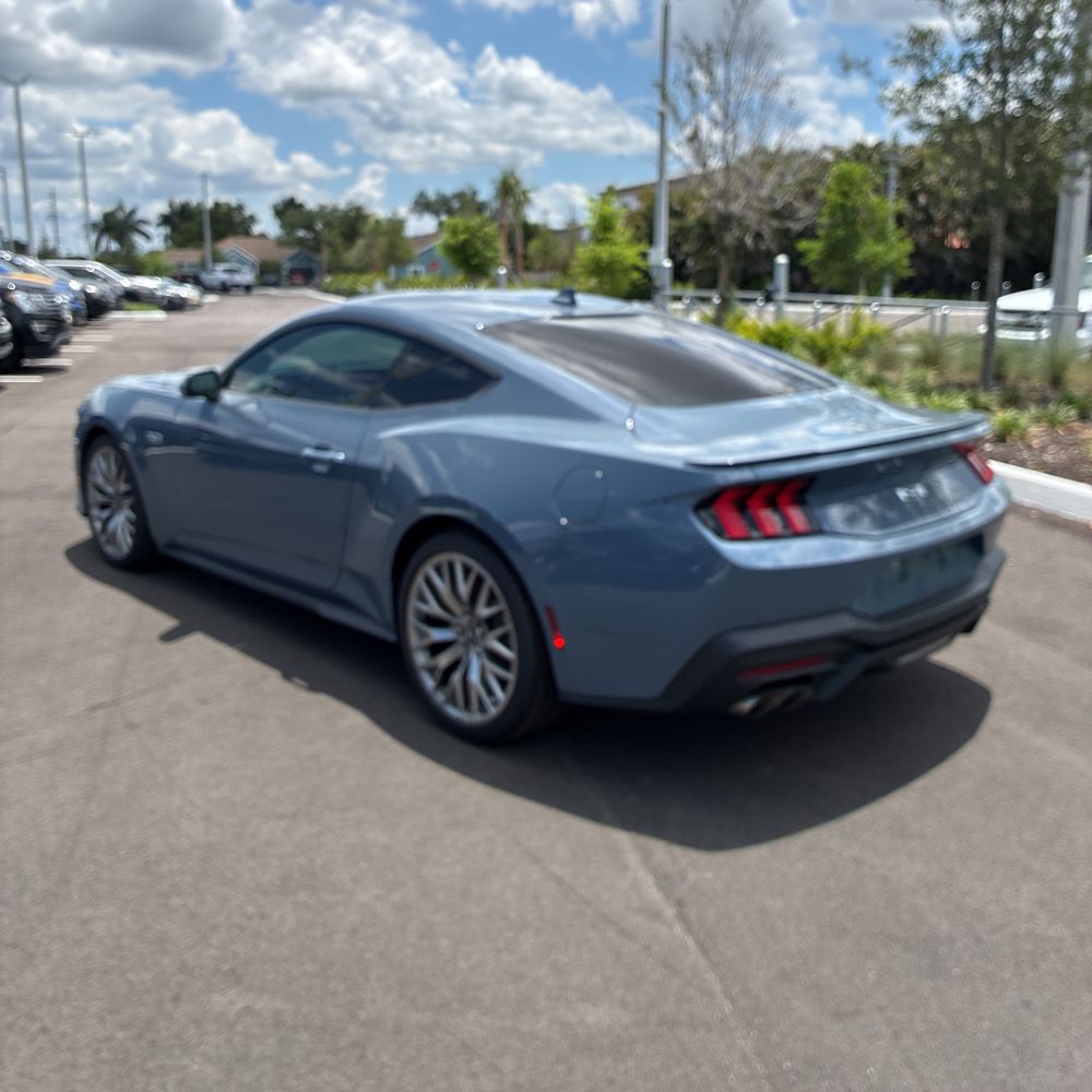 2025 Ford Mustang GT Premium