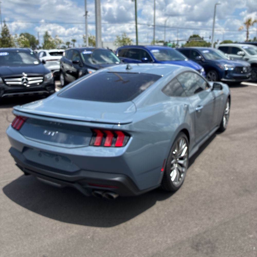 2025 Ford Mustang GT Premium