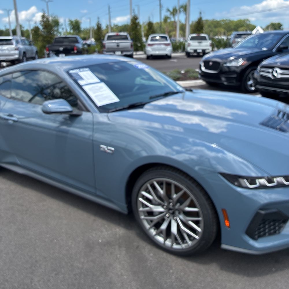 2025 Ford Mustang GT Premium
