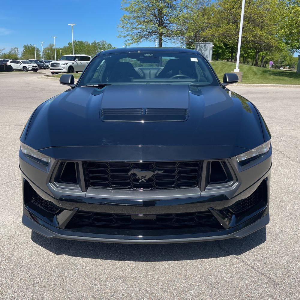 2026 Ford Mustang Dark Horse
