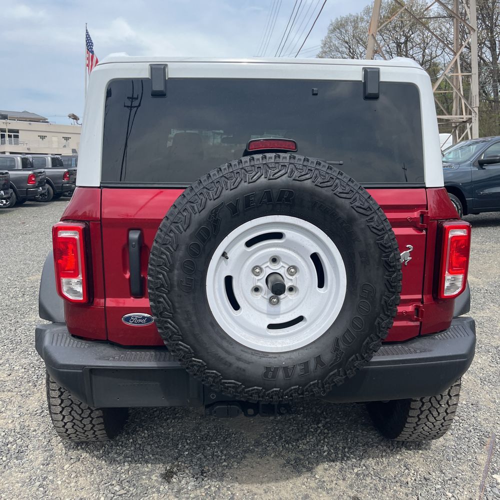 2025 Ford Bronco Heritage Edition