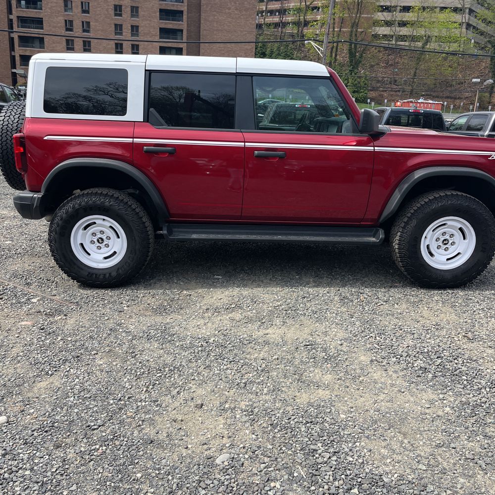 2025 Ford Bronco Heritage Edition