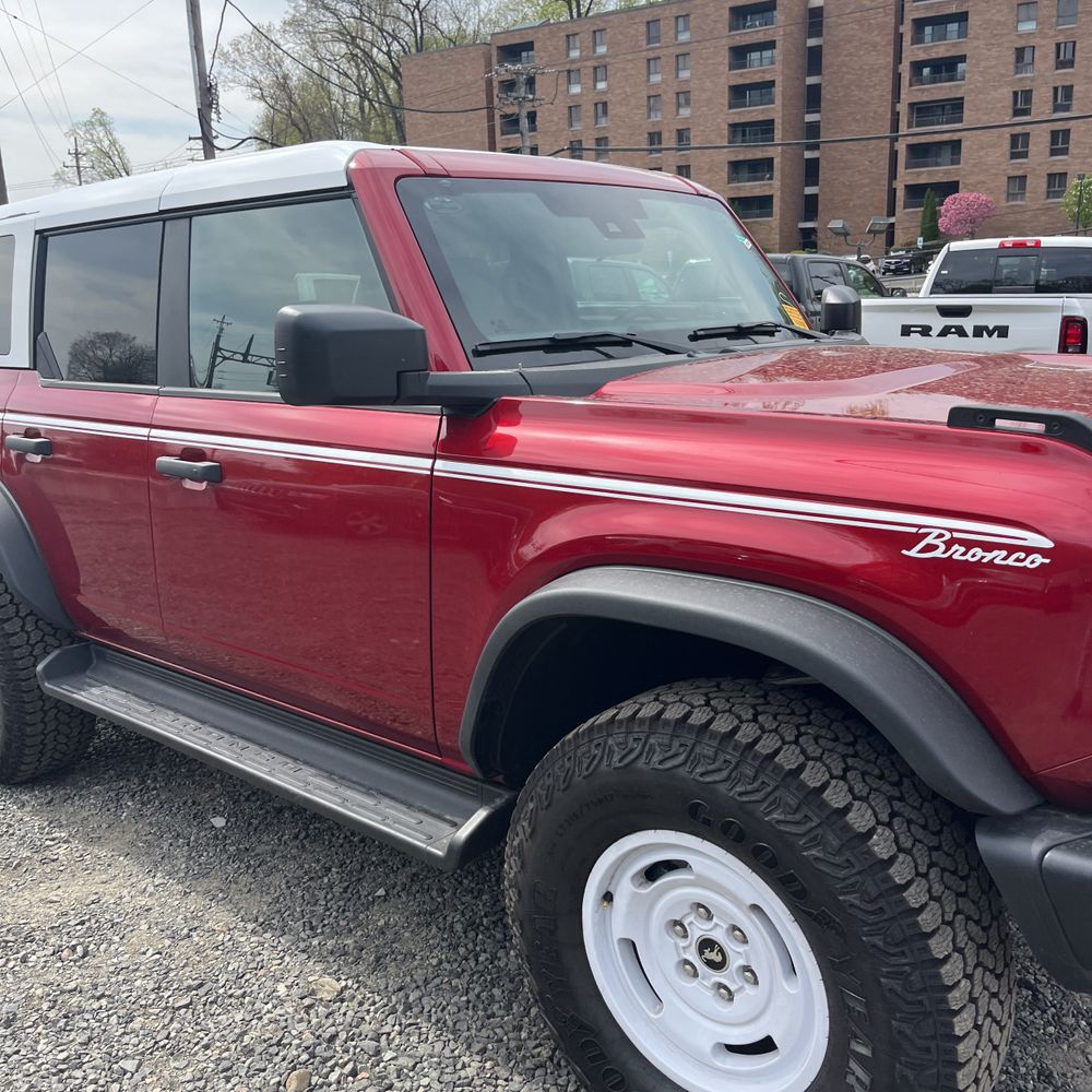 2025 Ford Bronco Heritage Edition