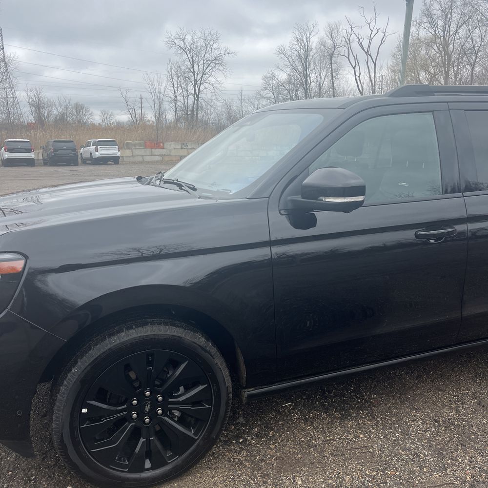 2025 Ford Expedition Max Platinum