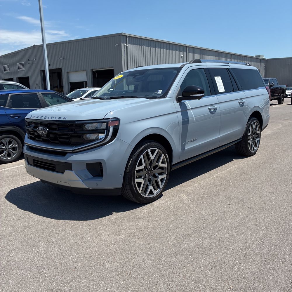 2025 Ford Expedition MAX Platinum