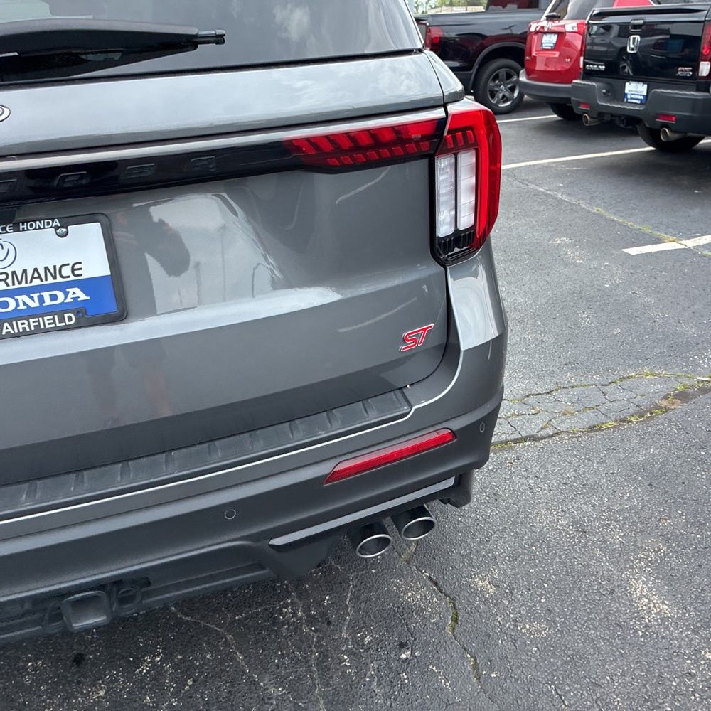 2025 Ford Explorer ST